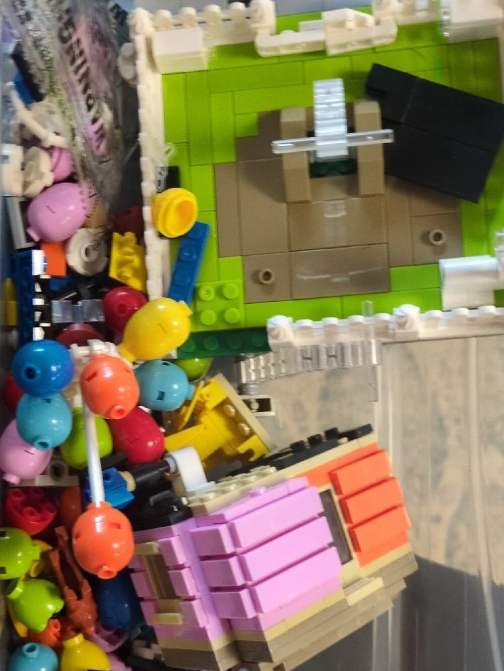 Balloon House Building Set - Multicolor Kids Construction Toy